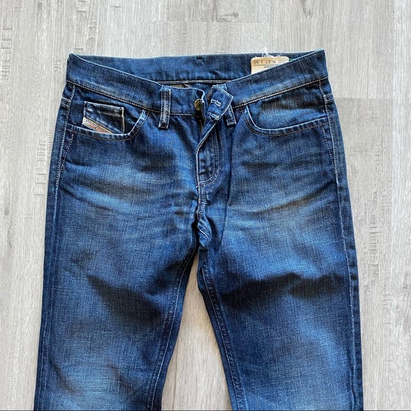Diesel Liv Straight Leg Jeans - Picture 2 of 14